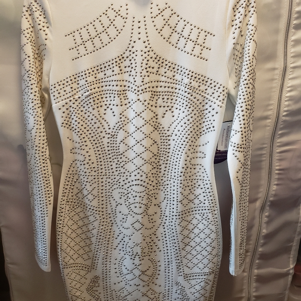 Dress - Picture 2 of 7